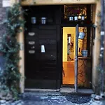 Liv\'In Roma Trastevere