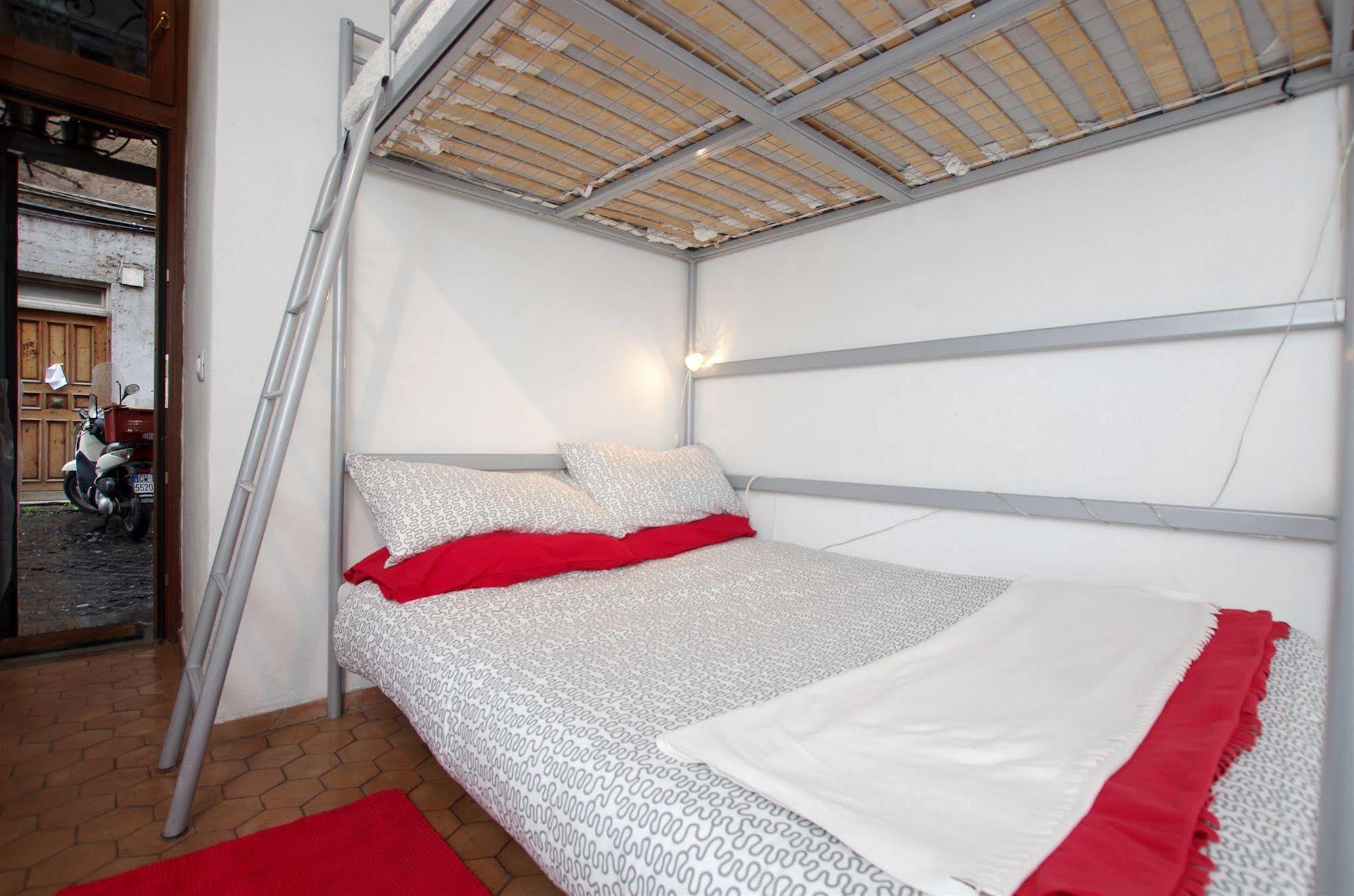 Liv'in Trastevere Apartment
